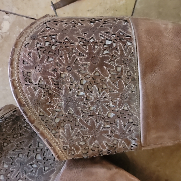 Corral light brown  leather boots 8 - Picture 3 of 10